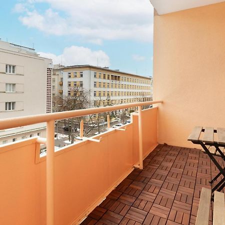 Cozy Pastel Two Bedroom Apartment In Central Gdynia By Noclegi Renters Exterior foto